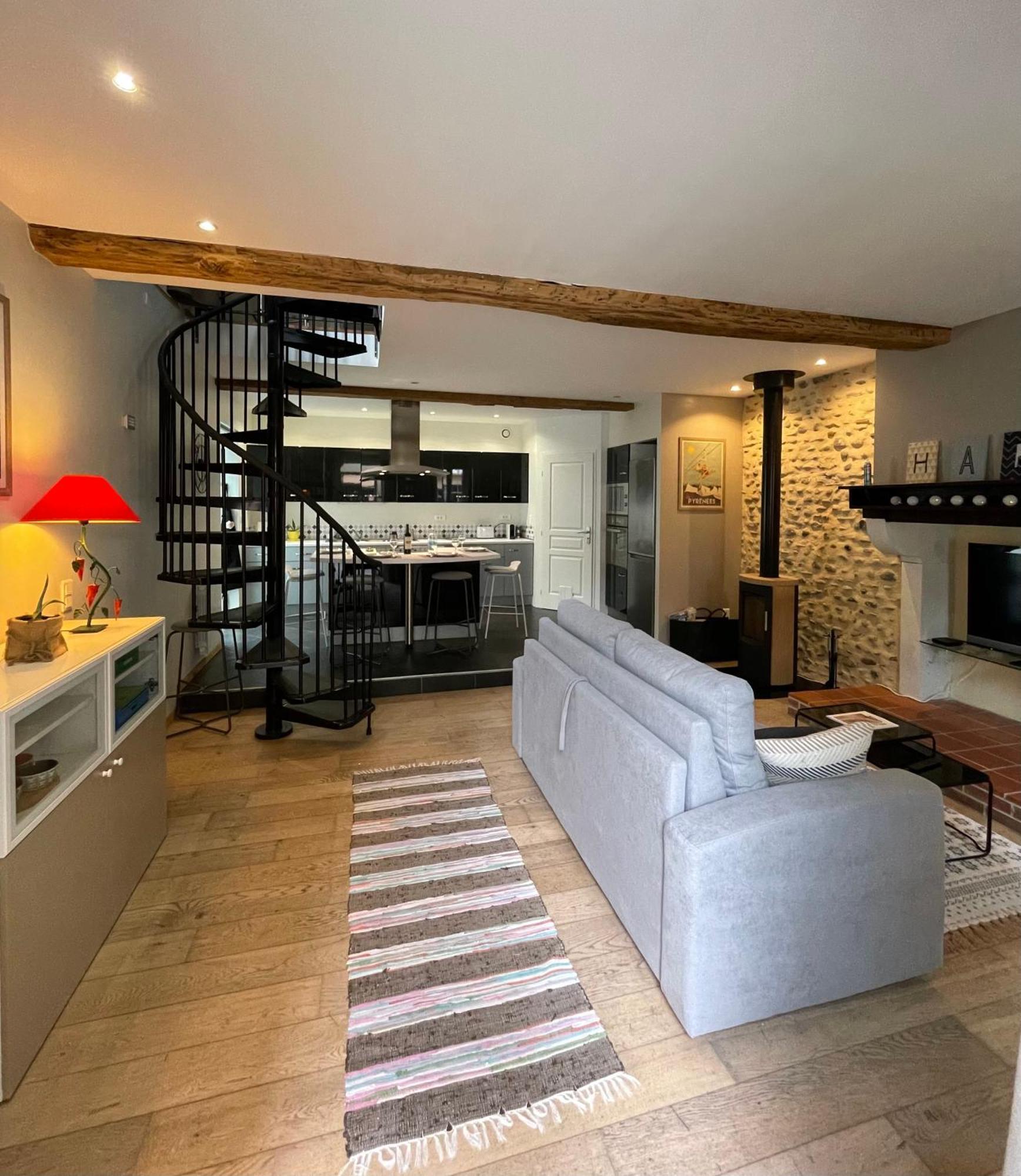 Loft De Charme En Centre-Ville Pau Esterno foto